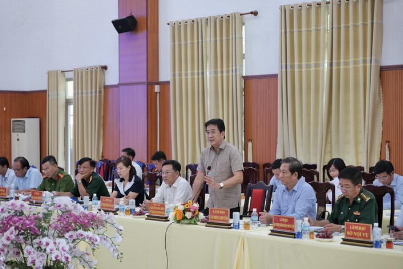 Đảo Bình Hưng ở tỉnh nào? Khám phá “Maldives Việt Nam” tại Khánh Hòa, kinh nghiệm đi lại A-Z